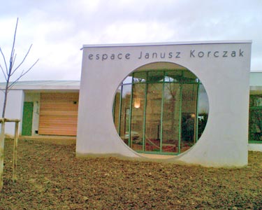 L'Espace Janusz Korczak attribu&eacute; aux jeunes de Crosne