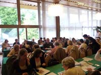 La salle de la Mission polonaise &eacute;tait pleine